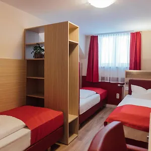 Hotel Hamburger Perle, Hamburg
